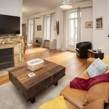 Apartment Place Alegria Carcassonne